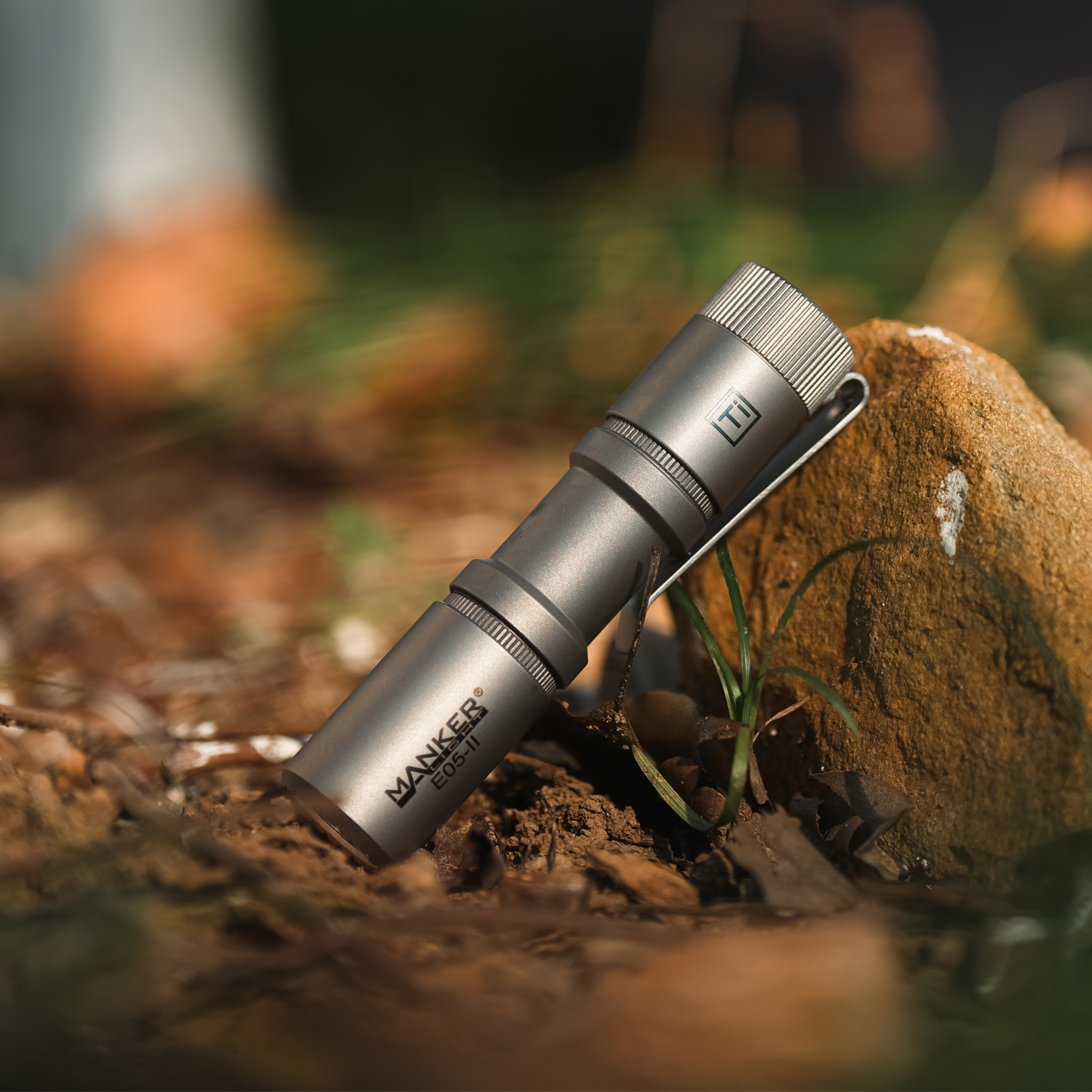 Mankerlight E05 II 1300 Lumens - Edc Gear Every Day Carry 리뷰 및 가격